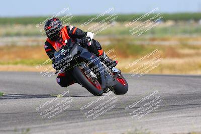 media/Apr-24-2023-Fastrack Riders (Mon) [[2ca7ef103c]]/Level 3/Session 1 (Sweeper)/